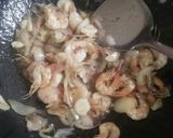 Foto langkah ke 5 dari resep Udang saos tiram.