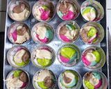 A picture of step 3 of Rainbow cup cake # kano.