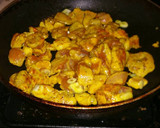 Foto del paso 4 de la receta: Tabulé y pollo al curry con coco
