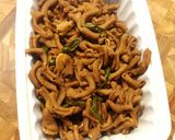 Foto langkah ke 5 dari resep Tumis Usus Ayam Cabe Ijo.