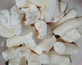 Foto langkah ke 1 dari resep Singkong Meleleh & Kriuk.