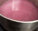 A picture of step 2 of Pomegranate jelly.