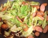 A picture of step 4 of ☆Cabbage and Sausage Pasta☆.