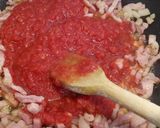 A picture of step 2 of Amatriciana with Tuscan pancetta.