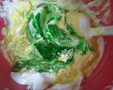 Foto langkah ke 2 dari resep Bolu pandan kukus lembut.