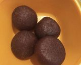 A picture of step 3 of Thandie ice cream with chocolate stuff gulab jamun.