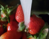 Foto del paso 2 de la receta: Fresas con leche condensada