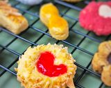 Foto langkah ke 2 dari resep 1 Adonan Kue Kering Untuk Aneka Variasi | Cookies Sat Set.