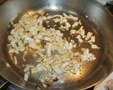 Foto del paso 2 de la receta: Pollo arvejado