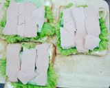 Hình bước làm 3 của món Bữa sáng cho các con 3 (bánh mì kẹp)