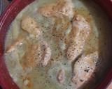 Foto del paso 3 de la receta: Pechugas de pollo en salsa verde