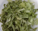 Foto del paso 1 de la receta: Pitas rellenas de ensalada de surimi