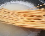 Foto langkah ke 1 dari resep Mie Gomak / Mie Goreng Lidi.