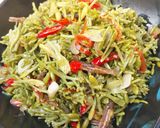 Foto langkah ke 5 dari resep Tumis Bunga Pepaya & Teri Anti Pahit.