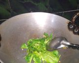A picture of step 4 of Spinach Cheese Omelette.