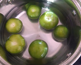 Foto del paso 2 de la receta: Taquitos de hoja santa rellenos