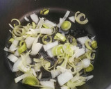 Foto del paso 1 de la receta: Sopa de verduras con patatas