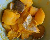 A picture of step 1 of Coconut tamarind fish stew.