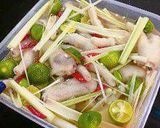 Hình bước làm 3 của món Chân gà ngâm xả tắc
