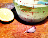 Foto del paso 1 de la receta: Alioli de leche (sin huevo)