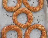 Foto langkah ke 9 dari resep Simit (Turkish Bagels) - Resep Baru.