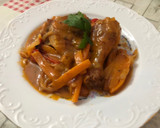Foto del paso 6 de la receta: Pollo al horno con cebolla y zanahoria