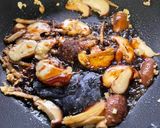 Gambar langkah 5 resipi Shiitake Terung Masak Sos Tiram.