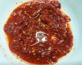 A picture of step 2 of Hot Garlic Sauce.