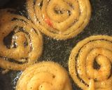 A picture of step 4 of Jalebi.