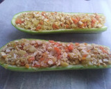 Foto del paso 4 de la receta: Calabacín relleno de verduras y pechuga de pollo
