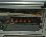 Foto langkah ke 5 dari resep Strowberry Cookies.
