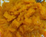 Foto langkah ke 1 dari resep Pumpkin Soup + garlic bread.