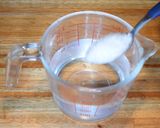Foto del paso 2 de la receta: Cebollines en conserva