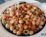 Foto del paso 7 de la receta: Ensalada marinera de garbanzos