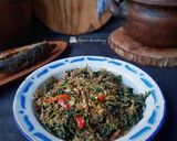 Foto langkah ke 5 dari resep Tumis Daun Singkon Dayak Modang.