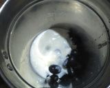 A picture of step 1 of Black grapes Smoothie.