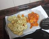 Foto del paso 8 de la receta Solomillo adobado en mojo a la plancha con chips de verduras