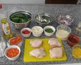 Foto del paso 1 de la receta: Arroz verde con pollo