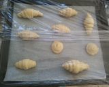 Foto del passaggio 12 della ricetta Cornetti brioche