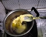Foto langkah ke 2 dari resep Bolu Tape Keju.