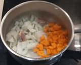 Foto del paso 1 de la receta: Potaje Ligero de Alubias Blancas con Aires de la Huerta y Pimentón Ahumado