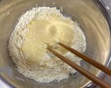 A picture of step 2 of Mozzarella Cheese Tempura.