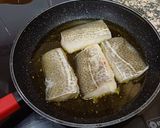 Foto del paso 3 de la receta: Bacalao al pil-pil