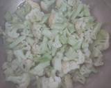 Caulipu Thengaipal sadam/ Cauliflower Rice in Coconut Milk recipe step 5 photo