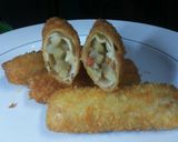 Foto langkah ke 7 dari resep Risoles Yummy 😋😋😋.