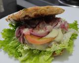 Foto del paso 17 de la receta: Hamburguesa🥩de res 🧀en pancakes🧇de vegetales🍔🥯🥞
