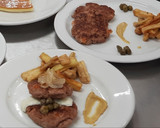 Foto del paso 5 de la receta: Hamburguesa de ternera y langostinos