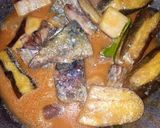 Foto langkah ke 4 dari resep Tongkol Terong Bumbu Santan (Olahan Santan Kara).