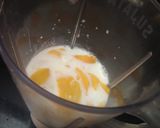 A picture of step 4 of Mango shake.