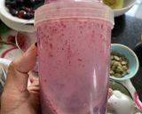 Foto langkah ke 9 dari resep Guava Berry Breakfast.